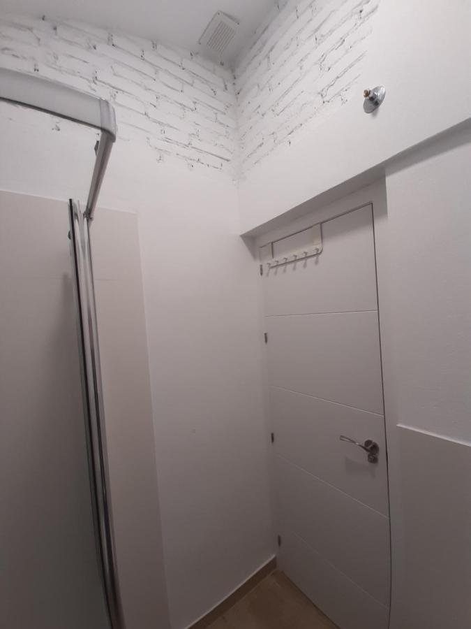 Plaza Andalucia Apartment -A 10Min Caminando Del Puente Romano Кордова Экстерьер фото